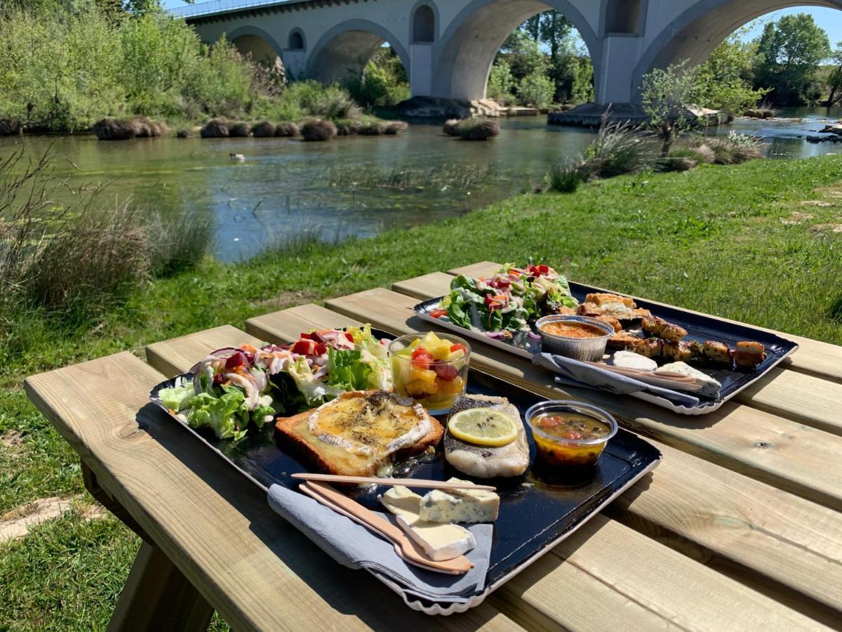 Hotel Restaurant Mon Auberge ลูเนล ภายนอก รูปภาพ